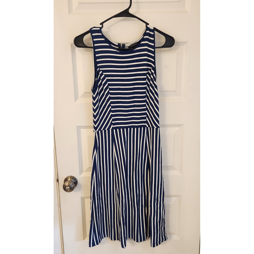 Banana Republic Navy Blue White Striped Fit Flare Dress Size 2 Sleeveless Knit